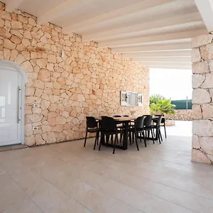 Angel Villa Lampedusa